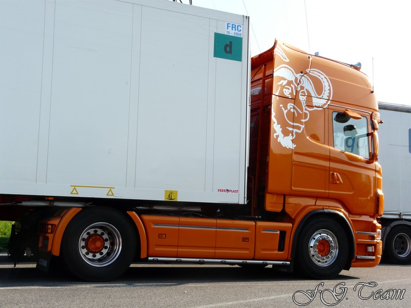 Jaks Trucking (2).JPG